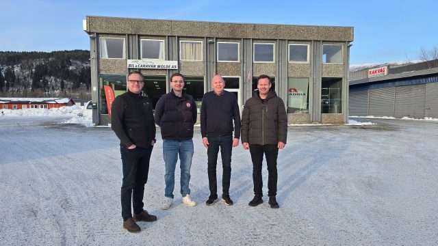 Bil og Caravan Molde på Hjelset